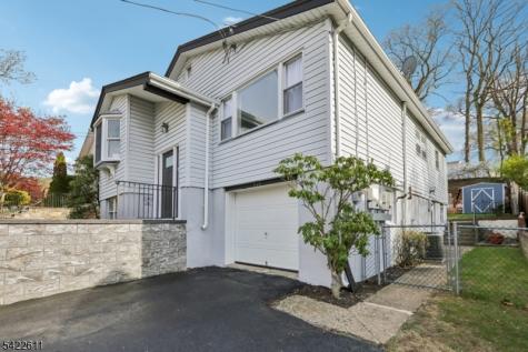 518 Edith Road Roxbury NJ 07850