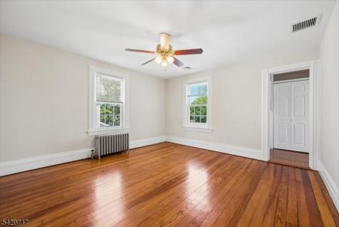 146 N Sussex Street Dover NJ 07801