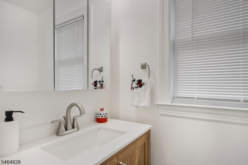 1519 Washington Avenue Pompton Lakes NJ 07442