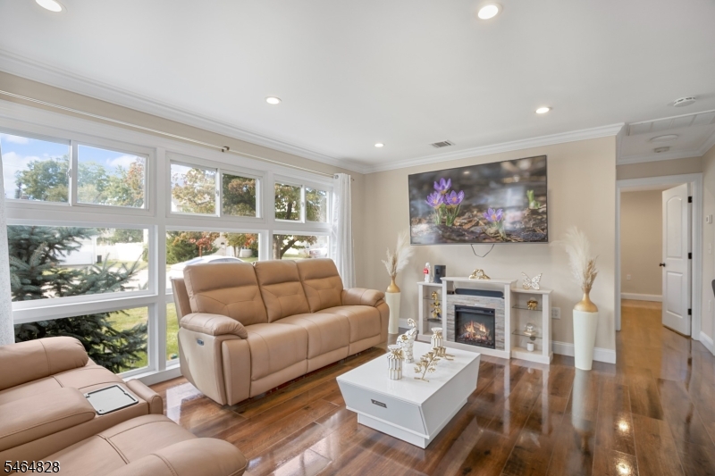 1519 Washington Avenue Pompton Lakes NJ 07442