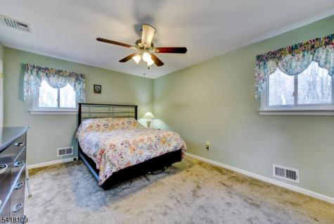 21 W William Street Lincoln Park NJ 07035