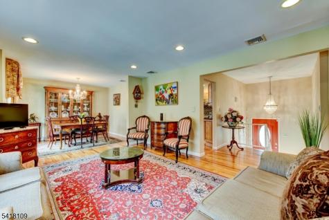 21 W William Street Lincoln Park NJ 07035