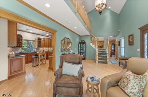16 Bear Trail West Milford NJ 07421