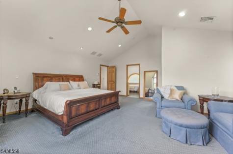 16 Bear Trail West Milford NJ 07421