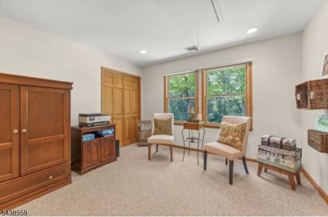 16 Bear Trail West Milford NJ 07421