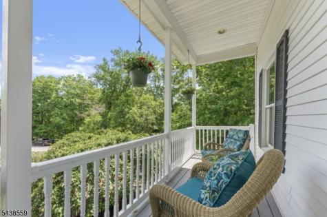 16 Bear Trail West Milford NJ 07421