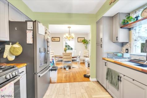 1 Sanders Court West Milford NJ 07480