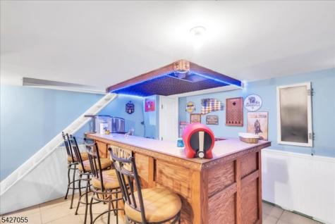 1 Sanders Court West Milford NJ 07480