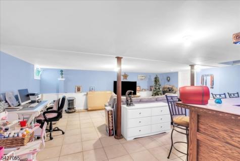 1 Sanders Court West Milford NJ 07480