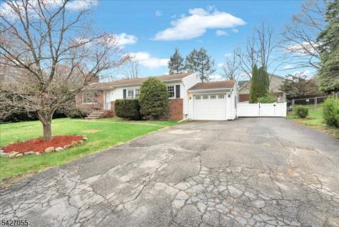 1 Sanders Court West Milford NJ 07480