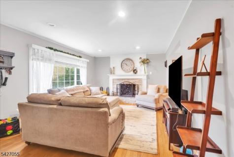 1 Sanders Court West Milford NJ 07480
