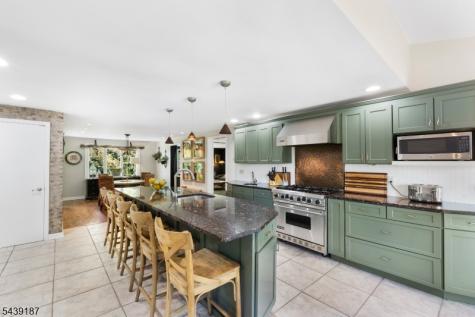 61 Tingley Road Mendham NJ 07945
