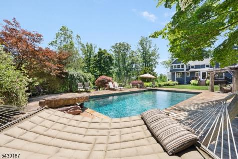 61 Tingley Road Mendham NJ 07945