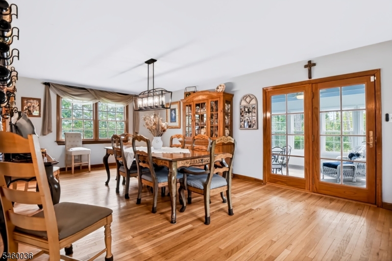 7 Pinewood Court Raritan NJ 08822