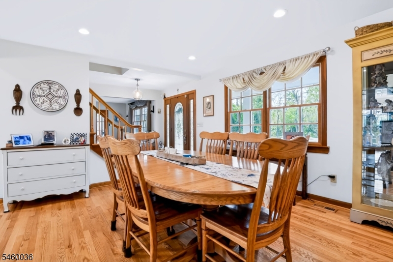 7 Pinewood Court Raritan NJ 08822