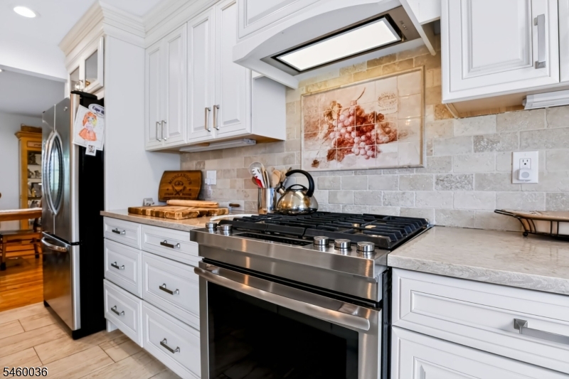 7 Pinewood Court Raritan NJ 08822