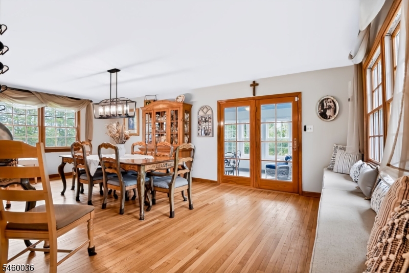7 Pinewood Court Raritan NJ 08822