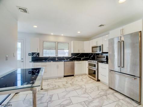 23 Clara Place Cedar Grove NJ 07009
