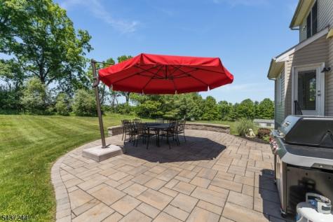 27 Kalan Farm Road Bethlehem NJ 08827