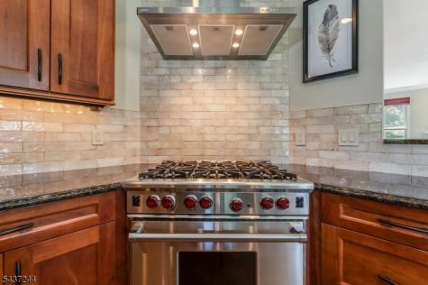 27 Kalan Farm Road Bethlehem NJ 08827
