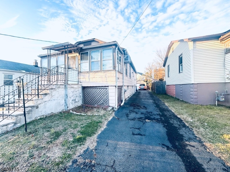 28 Silzer Avenue Woodbridge NJ 08830