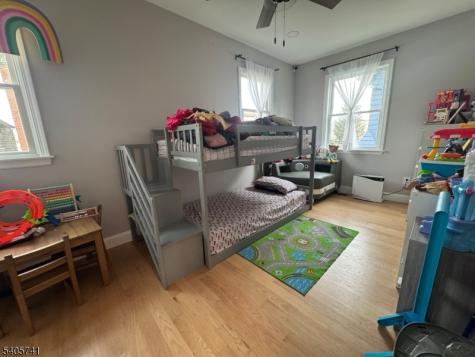 83 Bedford Street East Orange NJ 07018