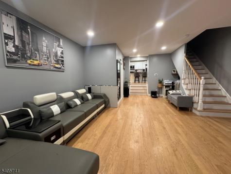 83 Bedford Street East Orange NJ 07018