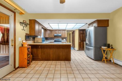 10 Tara Court Hardwick NJ 07825