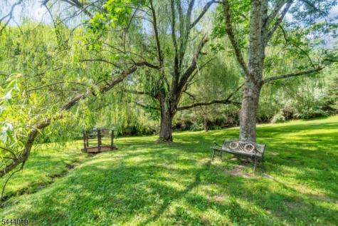 10 Tara Court Hardwick NJ 07825