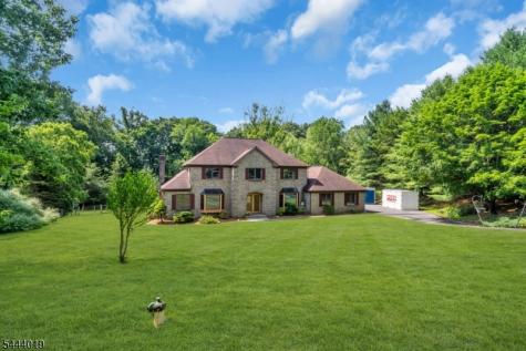 10 Tara Court Hardwick NJ 07825