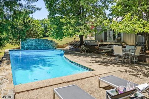 65 Brookville Hollow Road Delaware NJ 08559