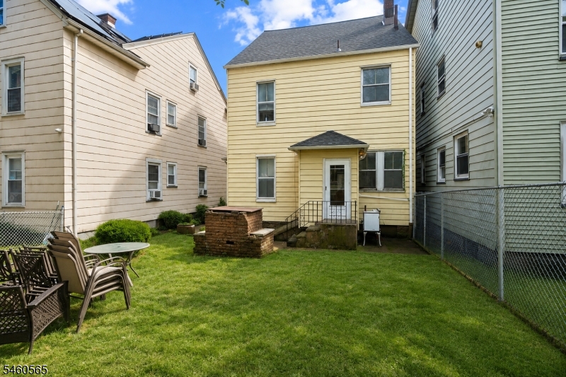 239 17TH Avenue Paterson NJ 07504