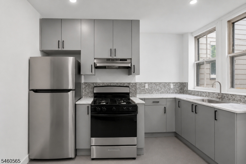239 17TH Avenue Paterson NJ 07504