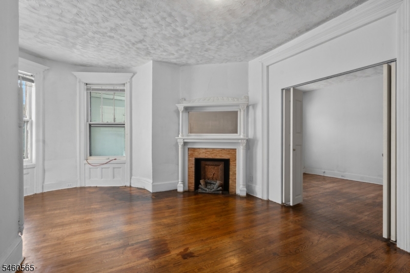 239 17TH Avenue Paterson NJ 07504