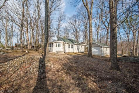 18 Oak Ln M Montville NJ 07045