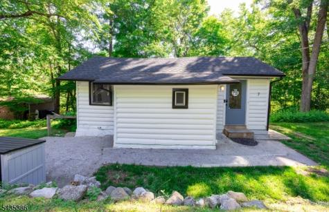 7 Birch Road Vernon NJ 07461