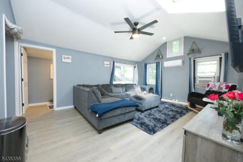 7 Birch Road Vernon NJ 07461