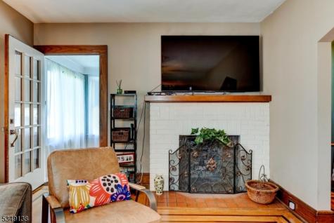 21 Ivanhoe Avenue Somerville NJ 08876