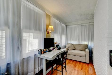 21 Ivanhoe Avenue Somerville NJ 08876