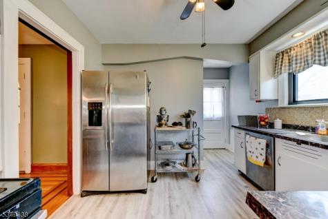 21 Ivanhoe Avenue Somerville NJ 08876