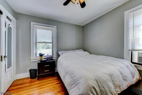 21 Ivanhoe Avenue Somerville NJ 08876