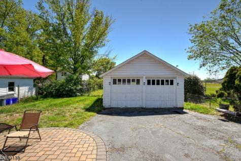 21 Ivanhoe Avenue Somerville NJ 08876