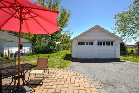 21 Ivanhoe Avenue Somerville NJ 08876