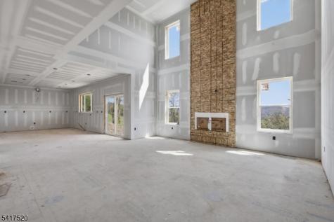 6 Spring Court Lopatcong NJ 08865