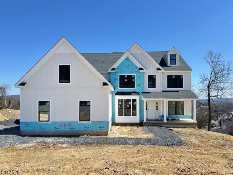 6 Spring Court Lopatcong NJ 08865