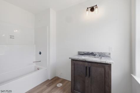 6 Spring Court Lopatcong NJ 08865