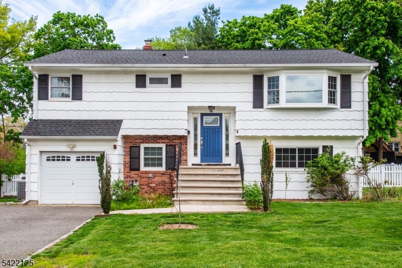 14 Villa Road Little Falls NJ 07424