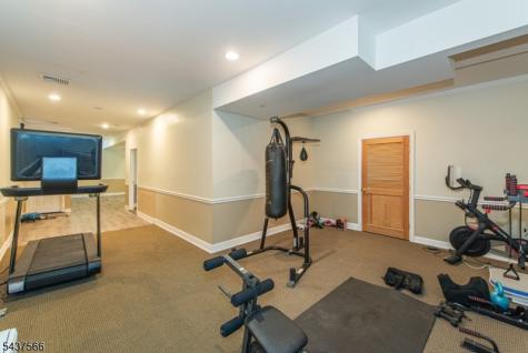 95 Highwood Avenue Englewood NJ 07631