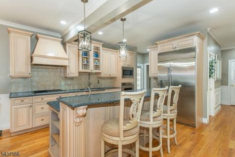 95 Highwood Avenue Englewood NJ 07631