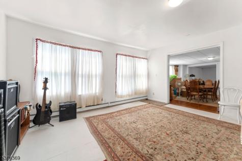 78 Girard Place Newark NJ 07108